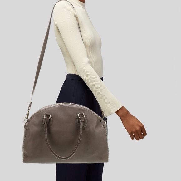 Christian Louboutin Panettone bag in leather - Picture 4 of 5